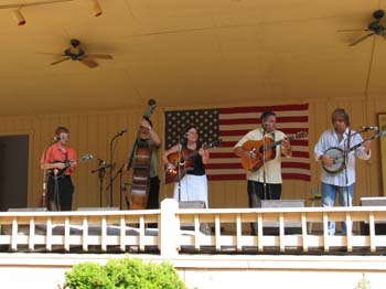 Photo of  Kenny and Amanda Smith Band